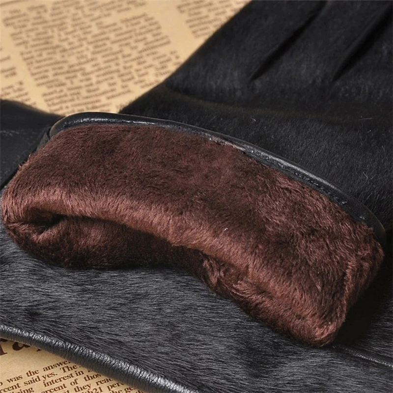 NEW 2019 Men Genuine Leather Gloves Fashion Black Fur Sheepskin Gloves Autumn Winter Plus Thermal Velvet Driving Gloves M030NC