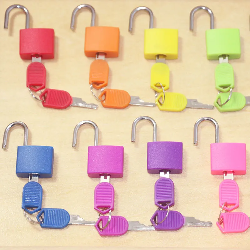 10pcs Montessori Lock with Tray Wooden Preschool Toys For Children Educational Montessori Juguetes Birthday Gift YL1164H