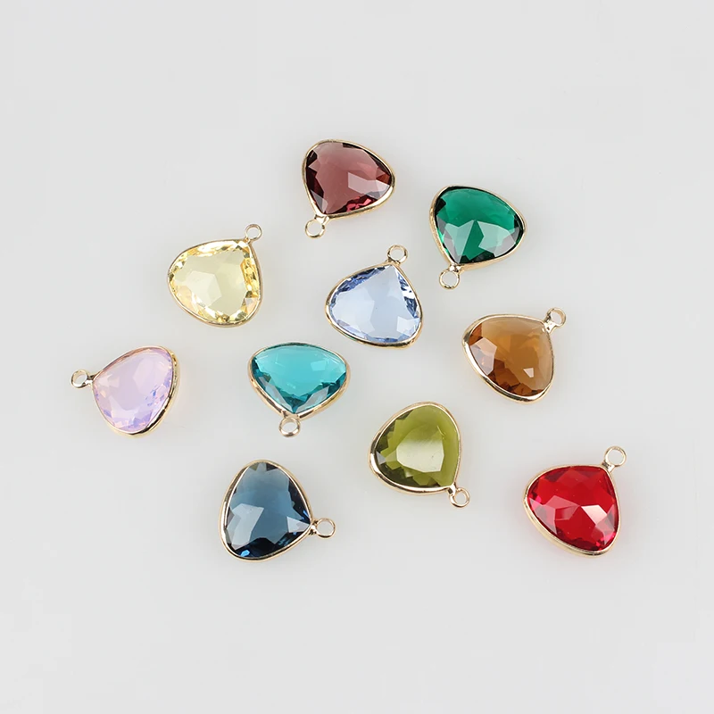 12pcs lot Crystal Transparent Triangle Charms Beads 16 18MM For Glass Living Memory Locket DIY Accessories