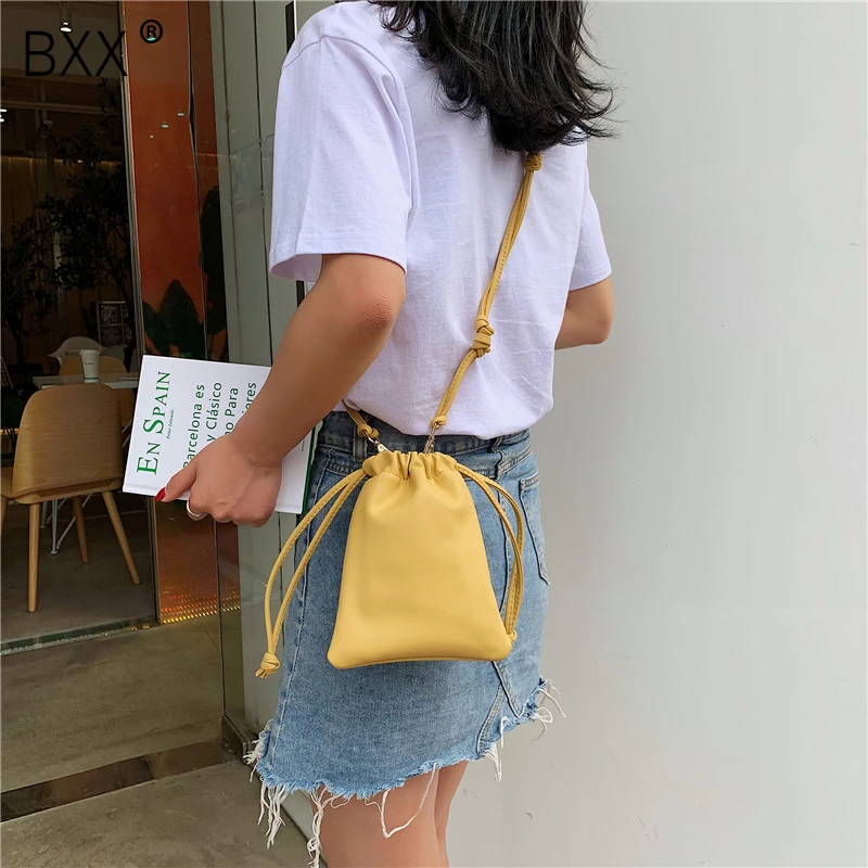

[BXX] Women Single Shoulder Crossbody Bag All-match Flap 2019 Chic Design Mini Bucket Package Drawstring Mobile Phone Bag HF272