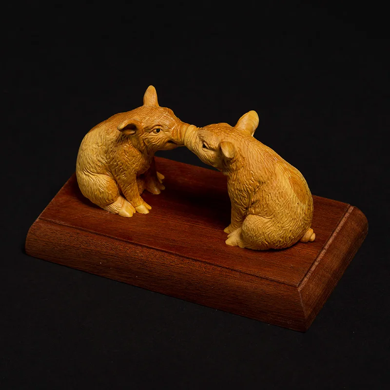 

Kiss Mouth Pig Sculpture Wood Animal Statue Wood Creative Lucky Feng Shui Carving Crafts 12 Zodiac Pig Wood Carving Ornament