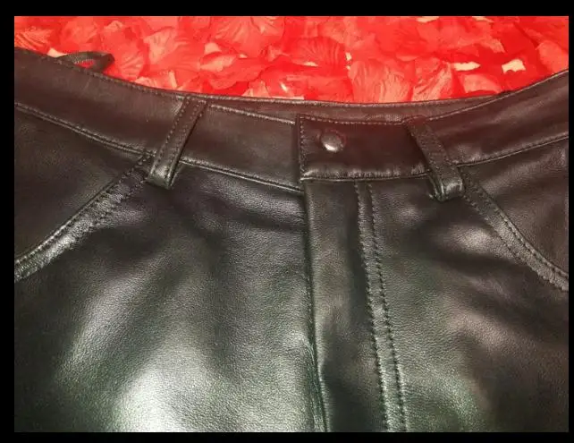 Бесплатная доставка, натуральная кожа женщин Шорты. мода овчины черные укороченные штаны, качество женского продаж пикантные женские