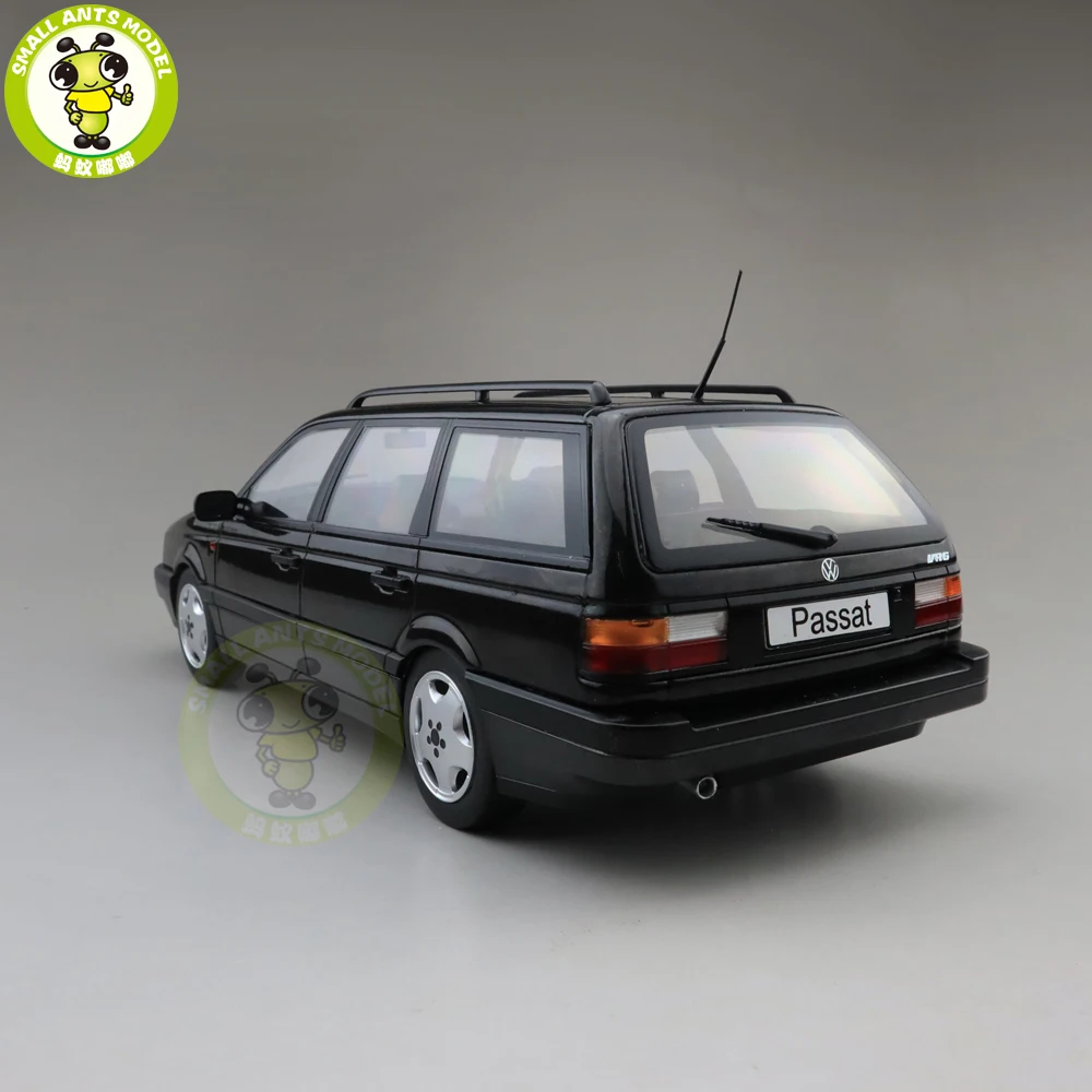 Модель литая автомобиля 1/18 KK Passat B3 Vr6 вариант 1988 детская игрушка не могу быть