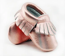16 couleur Nouveau Service de Rose En Cuir Véritable Bébé mocassins Premiers Marcheurs Doux or Rose Bébé fille chaussures infantile Chaussures Sociaux 0-30month