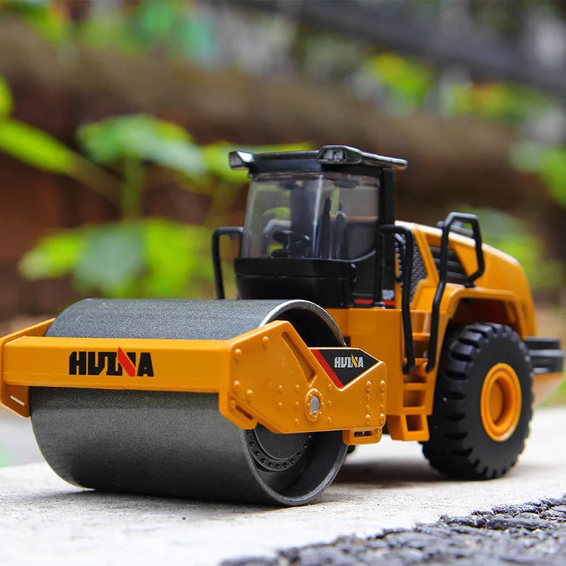 

6 Styles 1:50 Diecast Alloy Construction Vehicle Excavator Truck Car Autotruck Breaking Hammer Vehicles Model for children boys