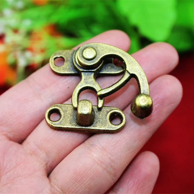 Furniture-Locked-Box-Suitcase-Toggle-Latch-Buckles-Bronze-Tone-Antique-Style-Metal-Lock-Zinc-Alloy-Wooden (5)
