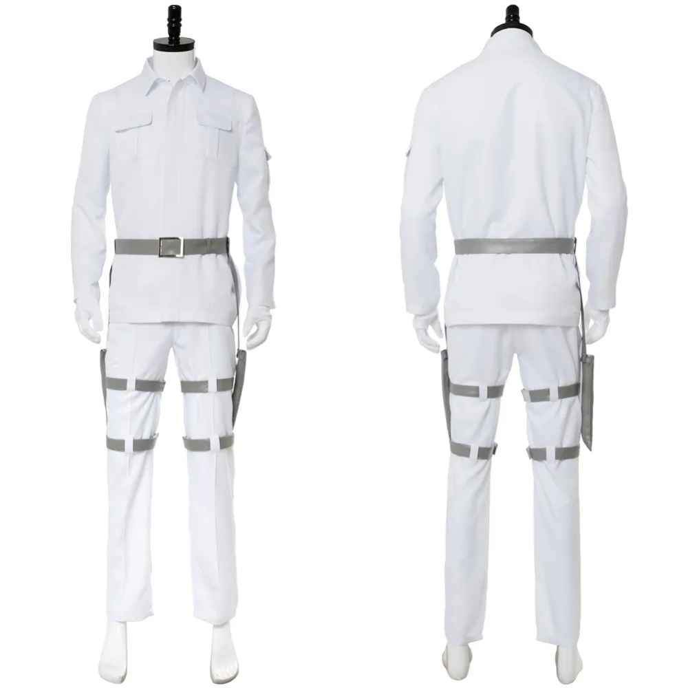 12001555-cosplayying