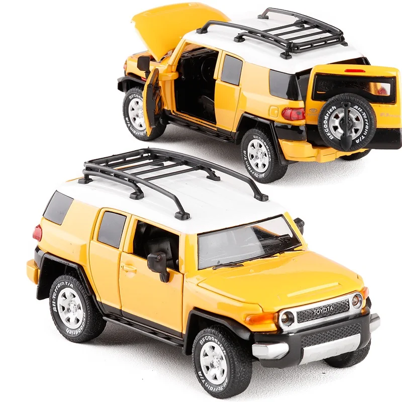Сплава литья под давлением для Toyota Cruiser FJ внедорожник Спорт Модель автомобиля 1:32