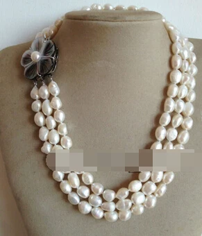 

08148 3 row Natural White Baroque Freshwater Pearl Shell Flower Necklace
