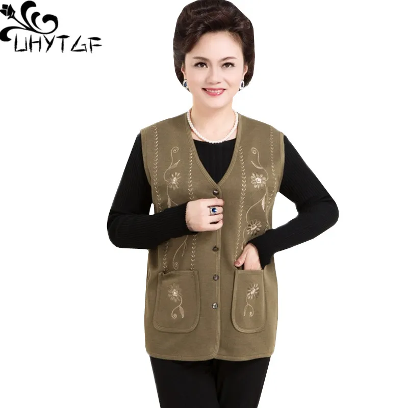 

UHYTGF Spring autumn vests for women Single-breasted knit cardigan vest Female Fashion embroidered loose thin vest waistcoat 198