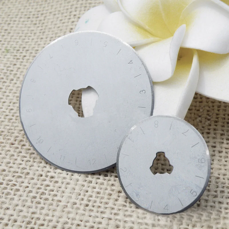 

5PCS Professional Rotary Cutter Blades Craft Paper Cut Hand Held Scrapbooking Replacement Spare Blades 28/45mm New