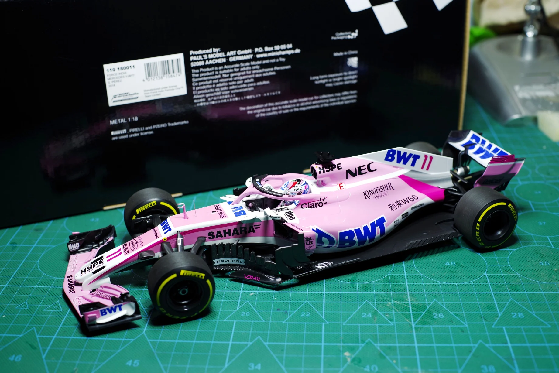 

1/18 F1 Formula 1 racing model Metal Collection Model Mini cut MINICHAMP 2018 Indian power VJM11 Perez