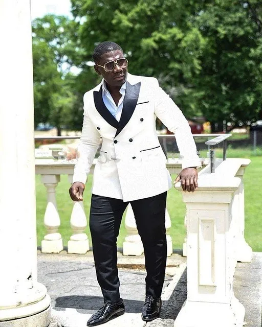 

2019 Black Lapel Slim Fit Wedding Men Suit 2Pieces Men Tuxedos For Party Prom Wedding Mens Suits (Jacket+Pants+Tie)