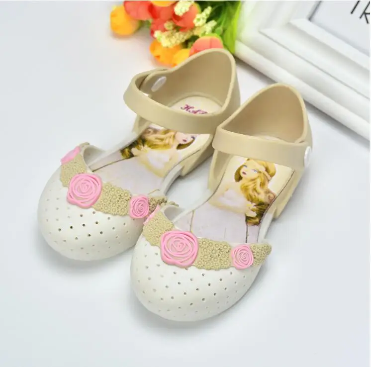 Модные сандалии для девочек; обувь принцессы с цветочным узором; прозрачная обувь; детские сандалии; обувь для малышей