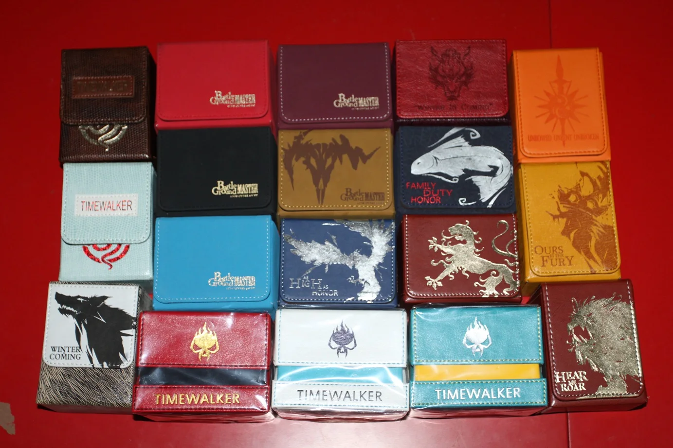 

Many Choice TW Genniune Leather Cards Deck Box, Game of Thrones Matt Finish Cards Storage Box for Magic/YGO/MGT Trading Cards