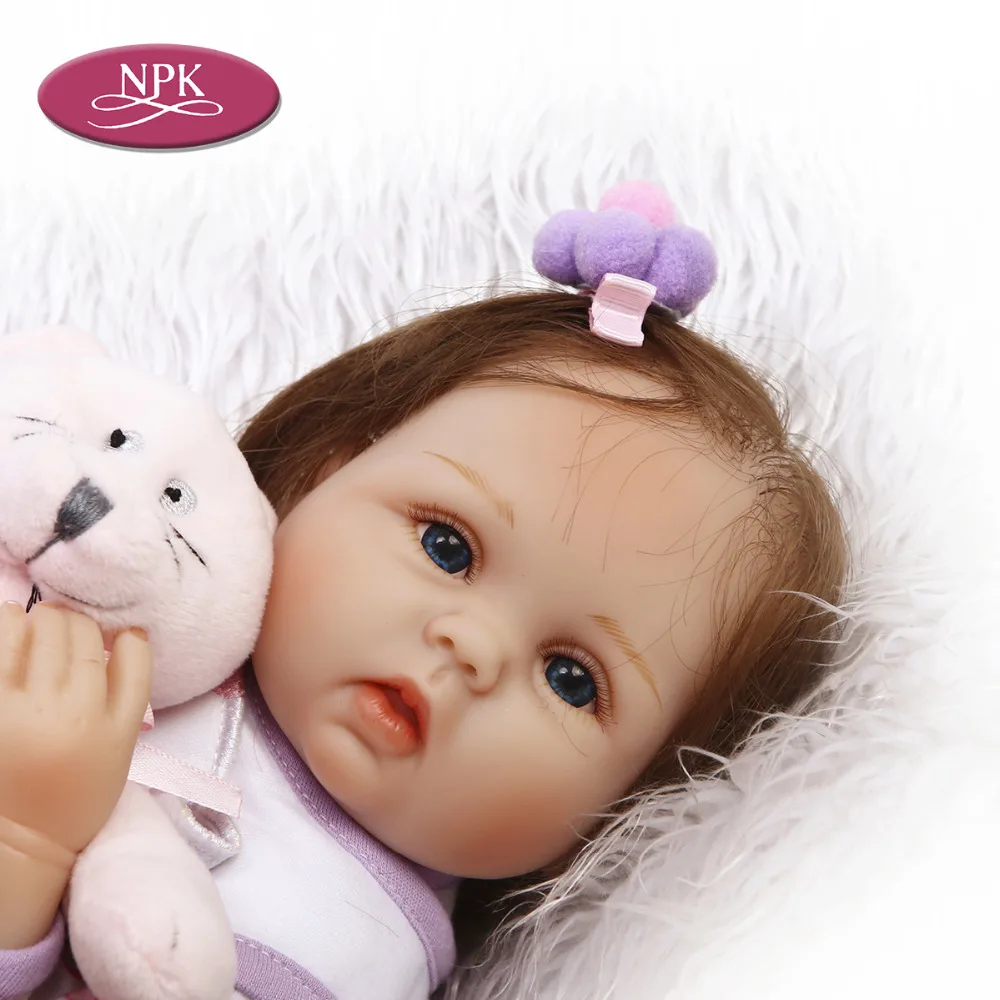 NPK 45CM Lifelike Reborn babies Silicone Doll Soft Cloth Body Newborn Princess Girl Doll With Baby Basket + Soft Toys Kid Gifts (8)