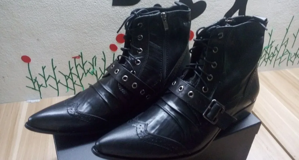 Черные модные мужские ботильоны с острым носком; botas hombre; Botas Militares; свадебные модельные туфли на шнуровке; мужские ковбойские ботинки