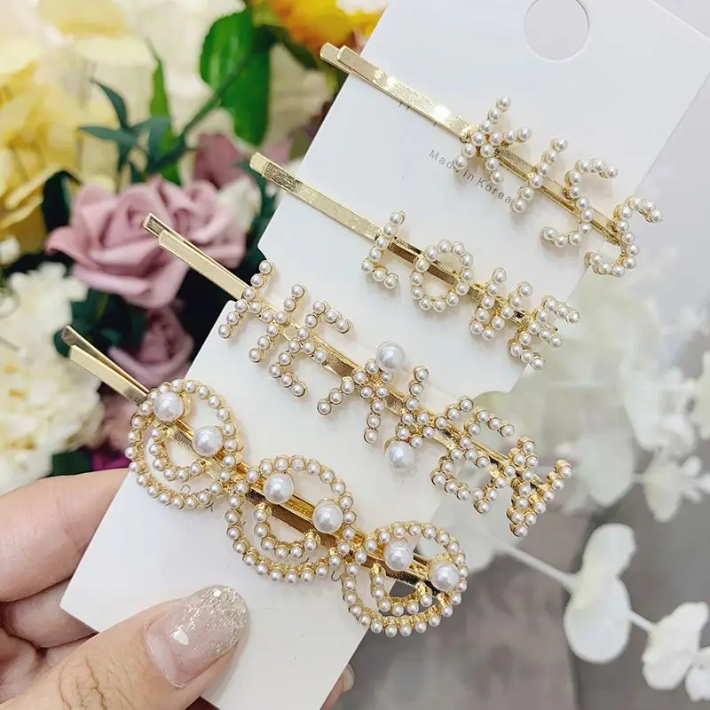 

1PC Korea Imitation Pearl Smile Face Hairpins Women Fashion Letter LOVE KISS Letter Gold Color Hair Clips Hair Accessories