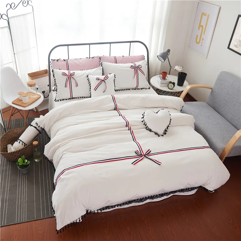 

Thick fleece warm Princess Tassels bedding set ribbon bowknot Winter flannel duvet cover set Bed Sheet 4/6/8pcs Queen King size
