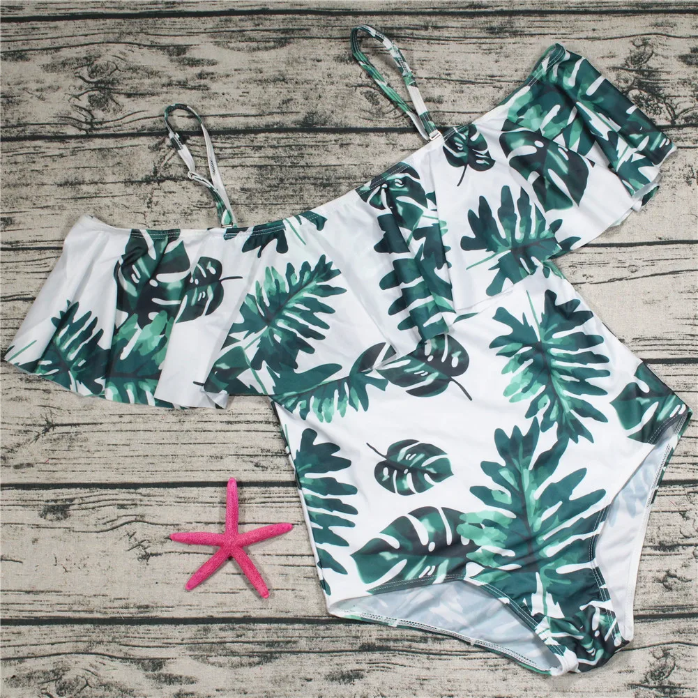 

Woman Plus size Swimsuit 2018 One Piece Floral Bathing Suit for Women Big Leaf Beach Swimming Vintage Bather Female Swimwear