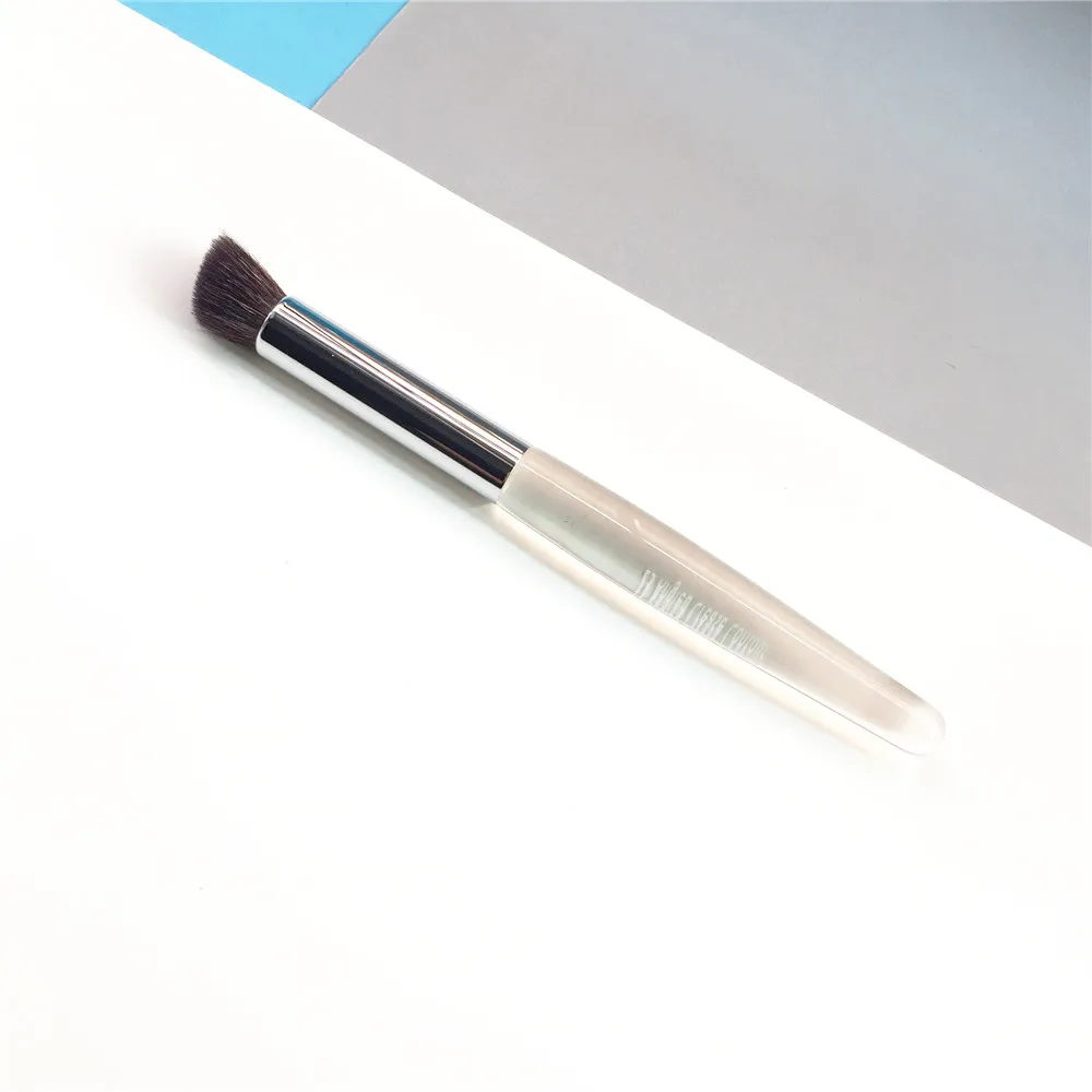 Trish McEvoy Brush 23 Angled Crease Contour Brush _ 1