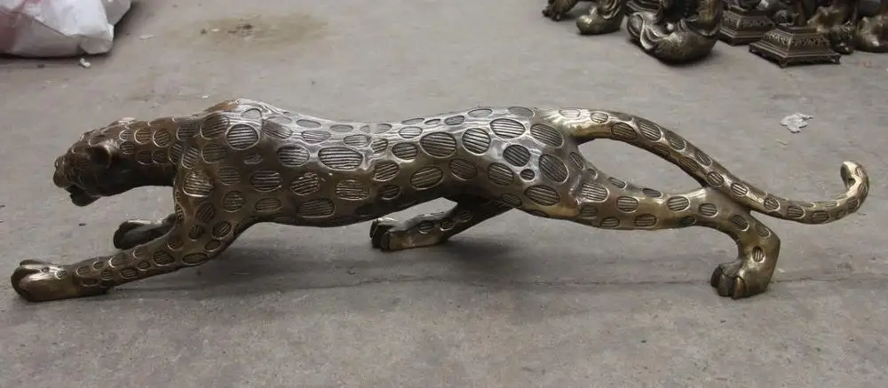 

China Bronze Copper Sculpture Home Decoration Auspicious Cheetah Leopard Statue