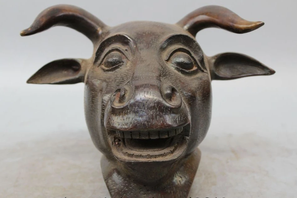 

Chinese Folk carved Bronze Palace twelve animal Zodiac Cow OX Bull Head statue