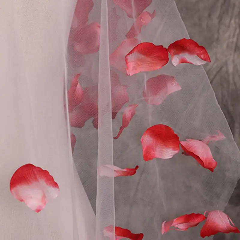Однослойная Женская Длинная свадебная вуаль из тюля с шлейфом и искусственными лепестками красной розы