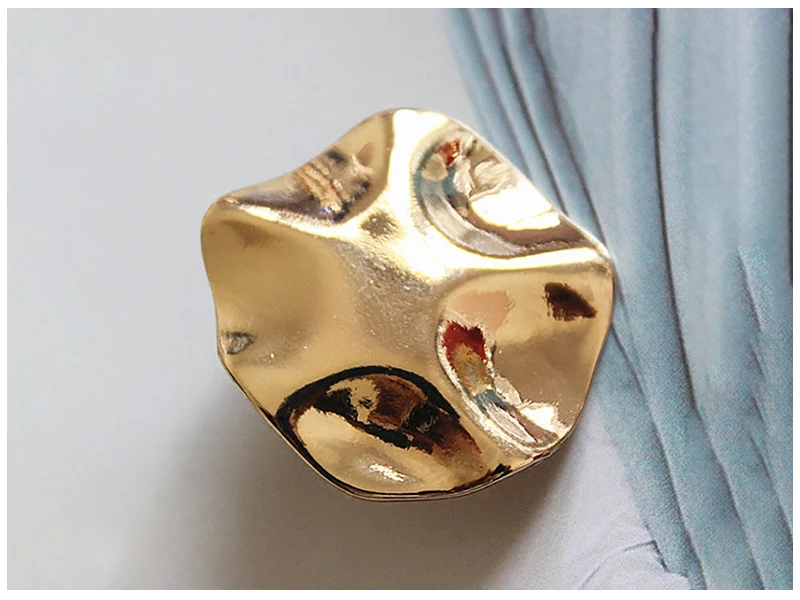 Gold Earrings (4)