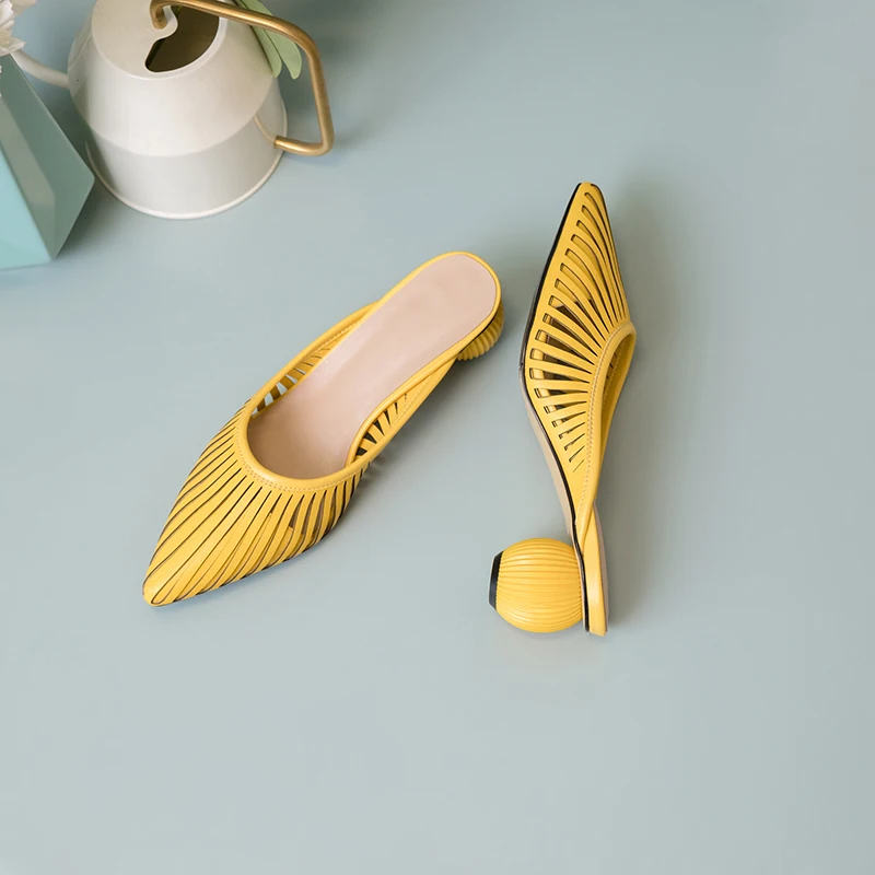 Открытые шлепанцы на высоком каблуке из натуральной кожи; женские туфли без задника; элегантные вечерние летние туфли желтого цвета с острым носком; большие размеры 42-43 - Цвет: Цвет: желтый