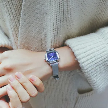 

2018 Ladies Fashion Simple Watches Women Luxury Square Dial Quartz Wristwatches Elegant Women Alloy Strap Clock Dress Relogio