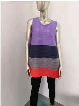 

HOT SELLING Miyake fashion fold chiffon striped o-neck sleeveless vest shirt IN STOCK