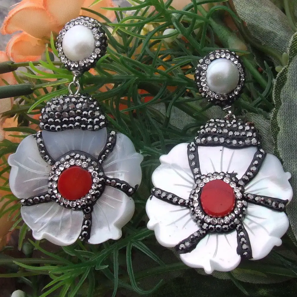 

AB022812 2.1'' White Pearl Coral Shell flower Earrings