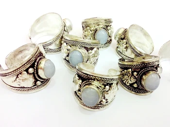 

10Pcs/Lot New Fashion Tibet Silver Ring Carved Lace White Crystal Bead Lucky Nepal Ring Unisex Gift Adjustable Free Shipping