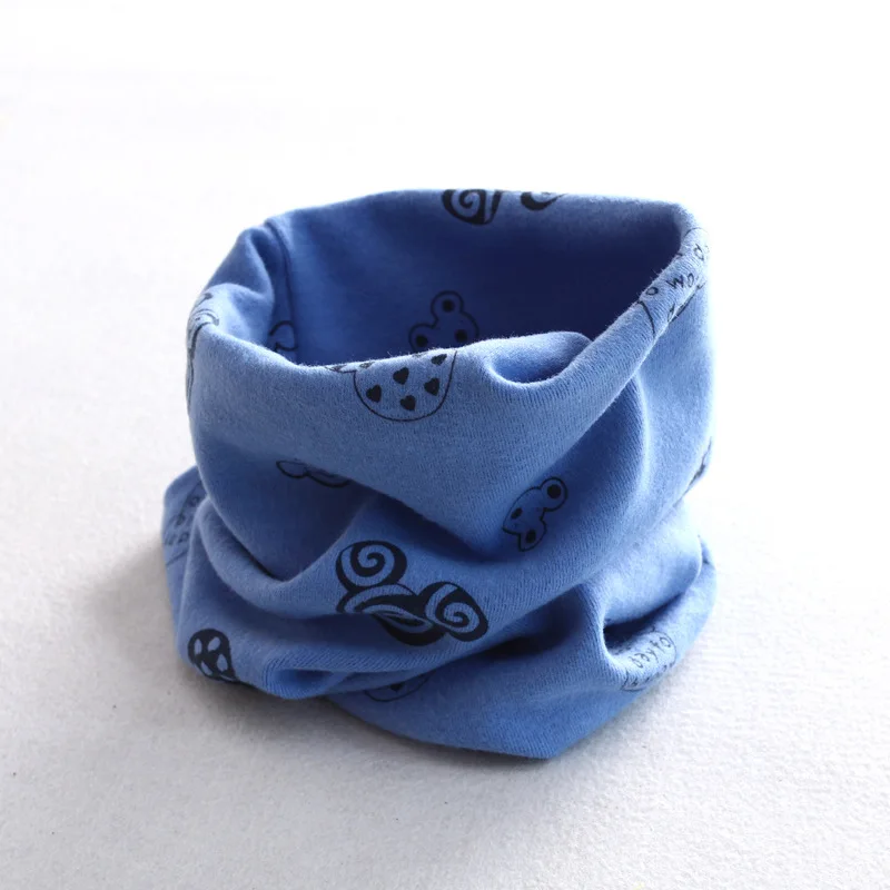 3263519777_568943679