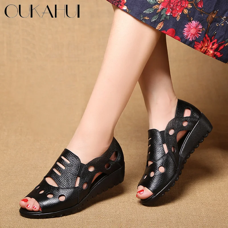 

OUKAHUI Rome Style Sexy Peep Toe Gladiator Sandals Women Flat Genuine Cow Leather Soft Sole Non-Slip Hollow Summer Shoes Woman