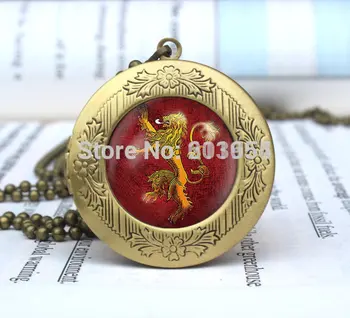 

Wholesale 12pcs movie steampunk fashion Game of Thrones house lannister Hear me roar vintage pendant locket necklace friend gift