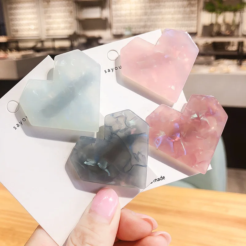 

Fashion Popular Acetic Acid Love Hairpin Glass Flash Personality Resin Bangs Clip Cute Peach Heart Clip Hair Accessories