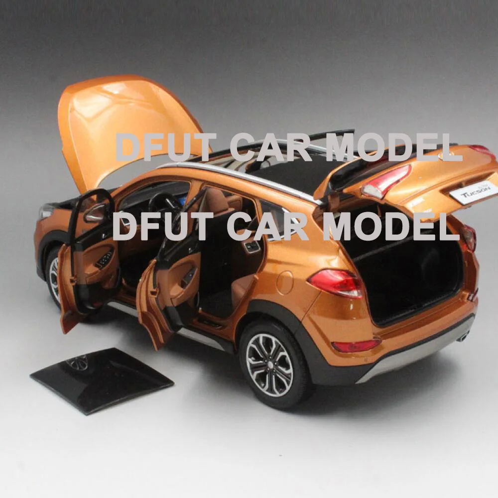 Весы из 1:18 сплава игрушечный автомобиль новый Тусон модель детского игрушечного