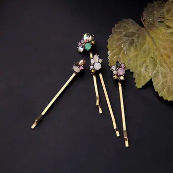 

4pcs Retro Style Hair Clips Hairpins Small Fresh Alloy Lovely Simple Personality Diamond Gift Word Folders Headdress