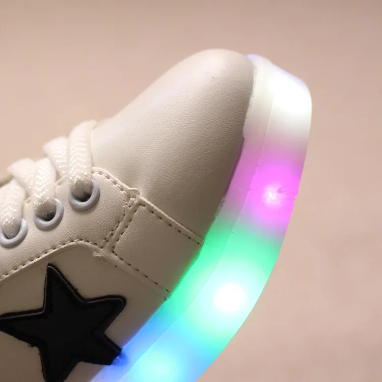 Светодиодный светильник для детей от 1 до 5 лет, повседневная обувь для мальчиков и девочек с мягкой подошвой, светящаяся детская обувь для младенцев, кроссовки