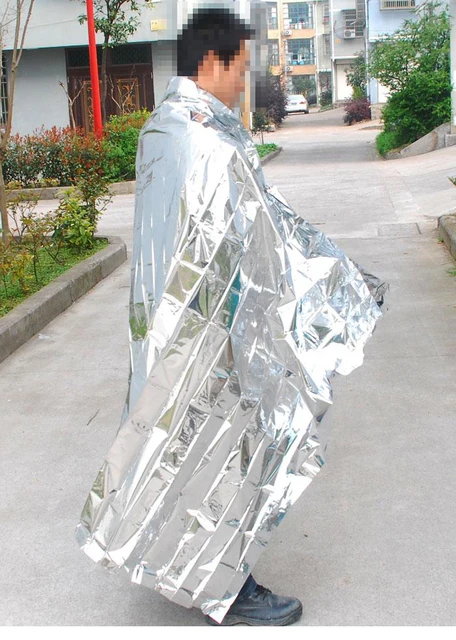 2 PCS Waterproof Emergency Survival Foil Thermal First Aid Rescue Blanket 83 x 62 inch / 210 x 160 cm 2