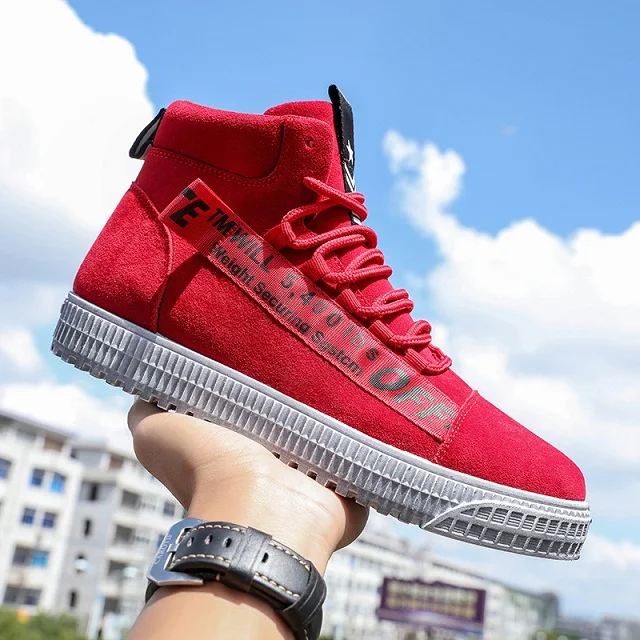 

2018 Autumn Winter New Men's High Top Shoes Students Casual fashion sports shoes Korean version of the trend to match Men's Shoe