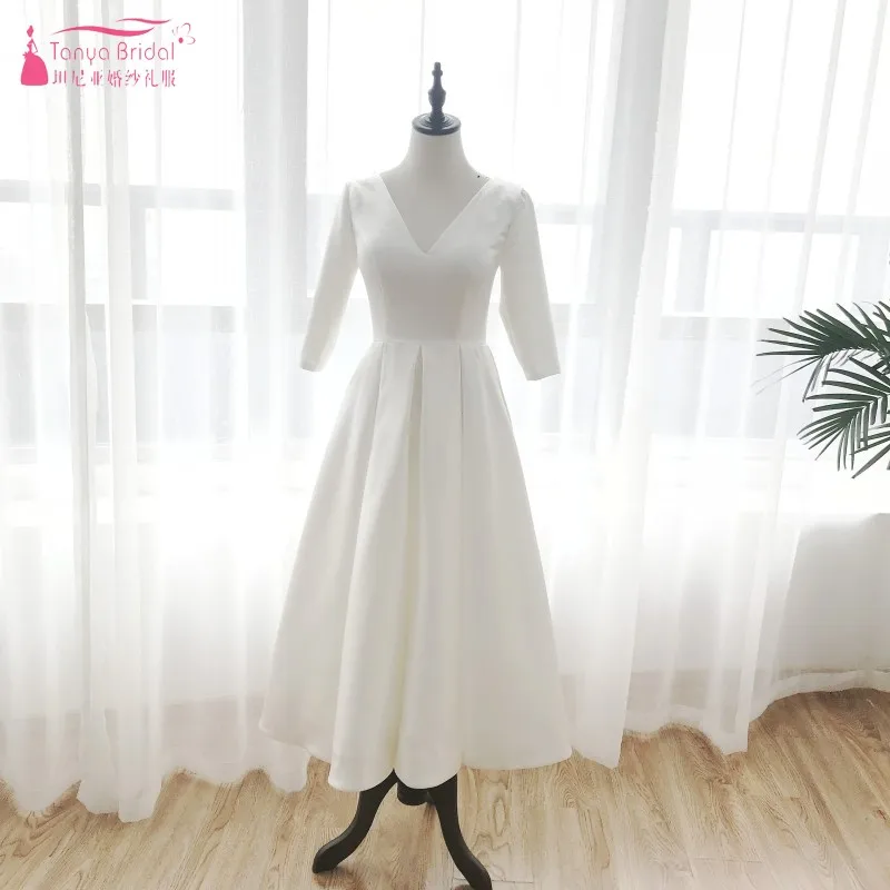 

Simple Style A Line Regular Three Quarter Sleeves Evening Dresses Tea Length Ivory Elegant Junior Formal Dress Gown DQG371