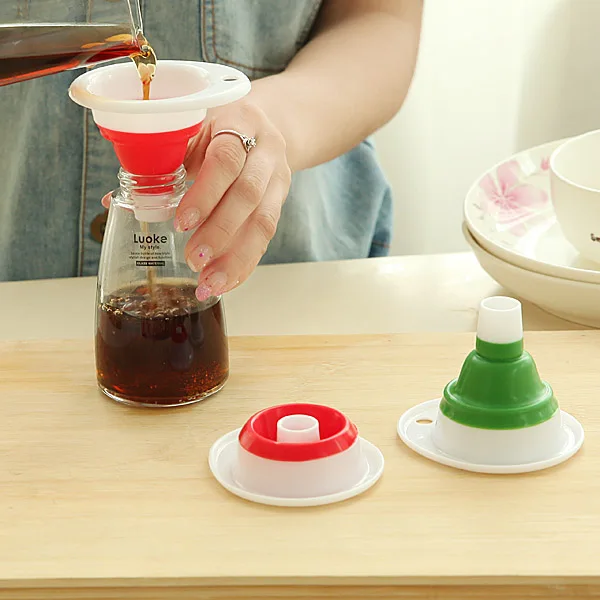 

Household Scalable Silicone Funnel Oil Leaking Infusion Container