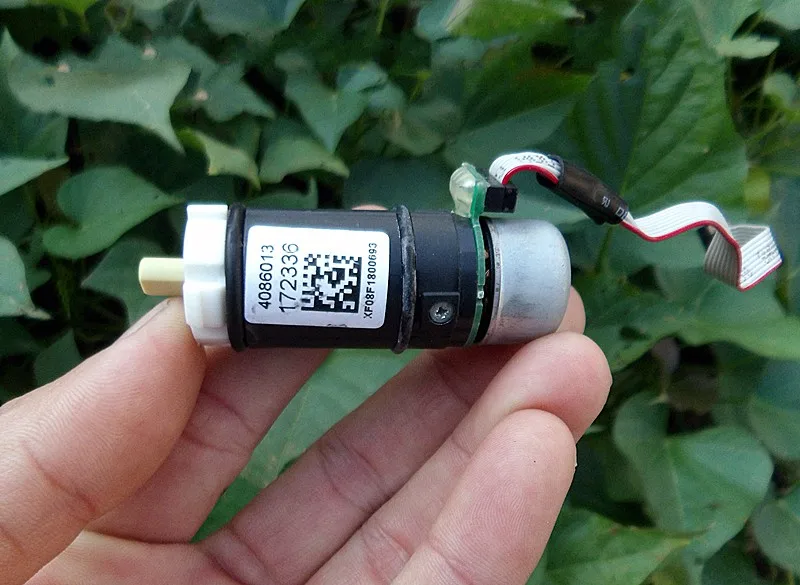 

1pcs Micro External Brushless DC Brushless Motor (with Hall) Miniature 22MM Planetary Geared Motor