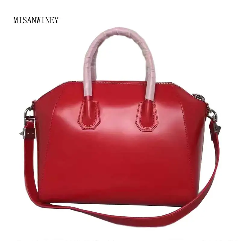 

2018 layers of leather, diamond bag, fashionable temperament, handbag, single shoulder bag, styling bag, smiling face, bag and t
