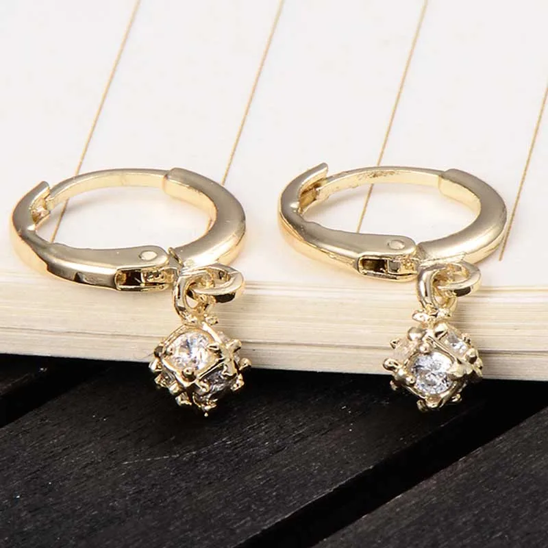 

Fashion Exquisite Gold Square Shape Rhinestone Inlay Drop Earring Charming Trendy Earrings Women Jewelry BH
