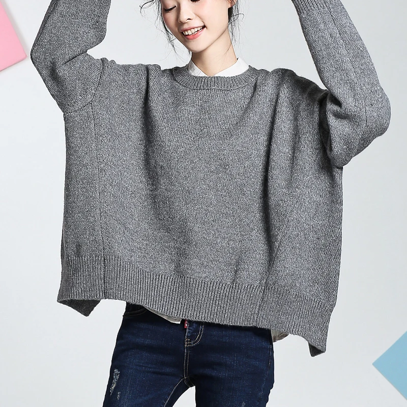 

Khaki casual knitted sweater with round neck and long sleeve, round neck, one size, loose, fashion