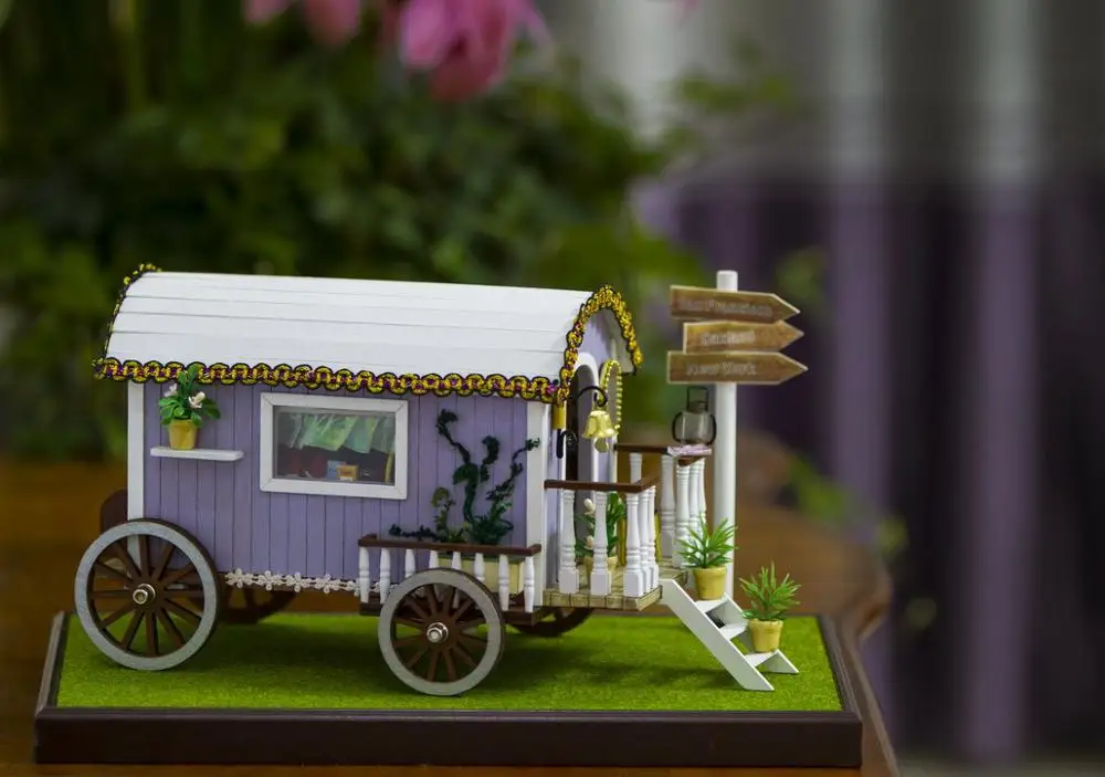 

Travel Adventures DIY Cabin Creative Gifts Student Creative Industry Wholesale Source Cover Toys For Children Adult